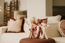 Afbeelding in Gallery-weergave laden, Saint of Love - kunst ontwerper Luc De Maeght