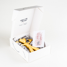 Afbeelding in Gallery-weergave laden, Saint of Love - kunst ontwerper Luc De Maeght